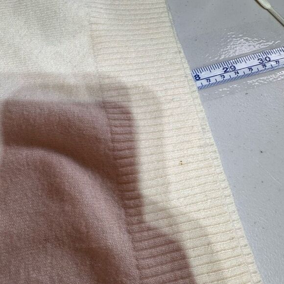 Gap Cashsoft V Neck Long Lightweight Pullover Sweater Size Small Cream Ivory - Picture 6 of 7